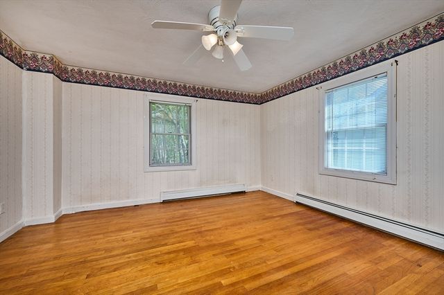 363 Cooley St, Springfield, MA 01128