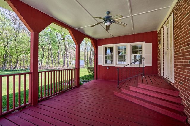 363 Cooley St, Springfield, MA 01128