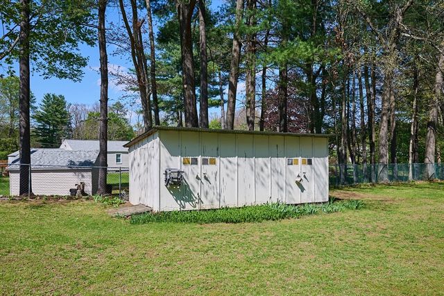 363 Cooley St, Springfield, MA 01128