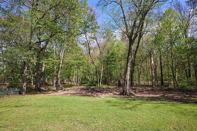 363 Cooley St, Springfield, MA 01128