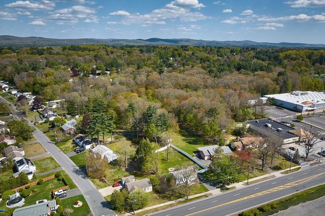 363 Cooley St, Springfield, MA 01128