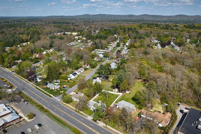 363 Cooley St, Springfield, MA 01128