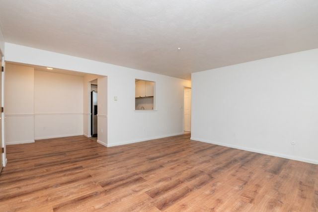 84 Pleasant 11, Randolph, MA 02368