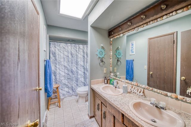 321 Perry Road, Tallmadge, OH 44278