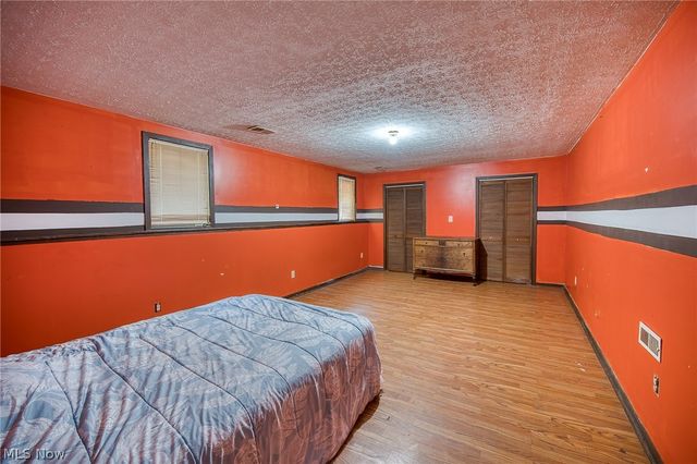 321 Perry Road, Tallmadge, OH 44278