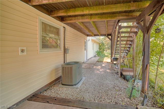 321 Perry Road, Tallmadge, OH 44278