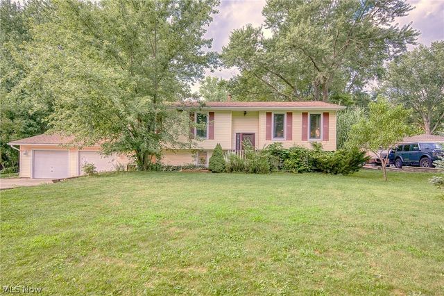 321 Perry Road, Tallmadge, OH 44278