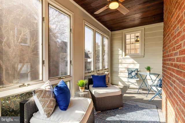 3918 17TH PL NE, Washington, DC 20018