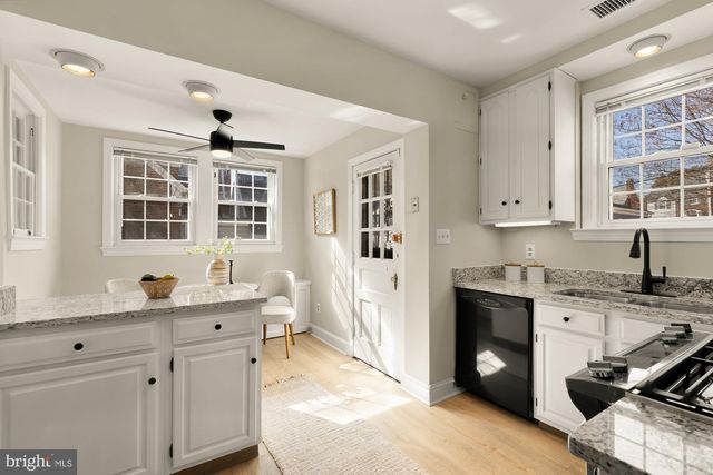 3918 17TH PL NE, Washington, DC 20018