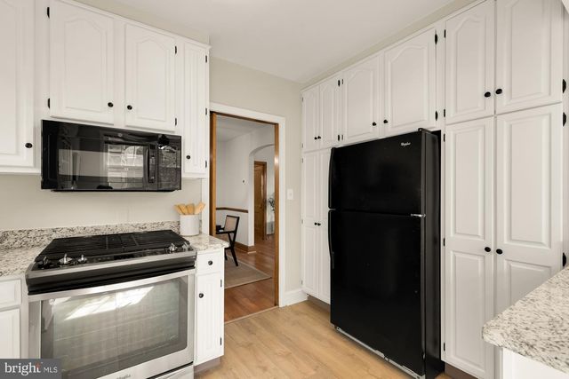 3918 17TH PL NE, Washington, DC 20018