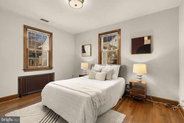 3918 17TH PL NE, Washington, DC 20018