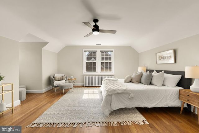 3918 17TH PL NE, Washington, DC 20018