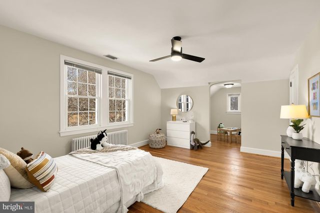 3918 17TH PL NE, Washington, DC 20018