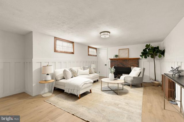 3918 17TH PL NE, Washington, DC 20018