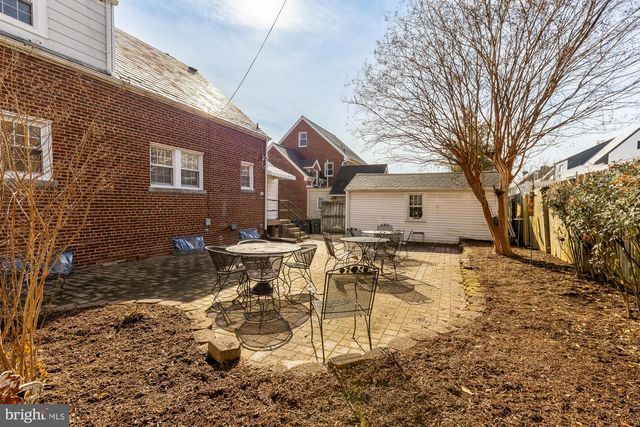 3918 17TH PL NE, Washington, DC 20018