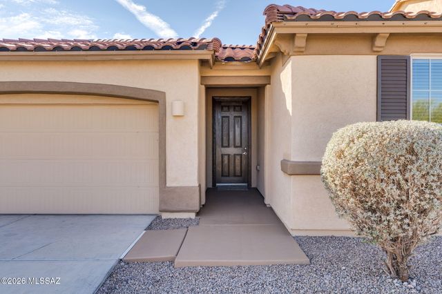 9526 S Quiet Dove Drive, Tucson, AZ 85747