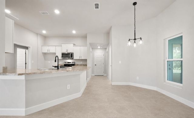 372 SW Feldman Avenue, Port St. Lucie, FL 34953