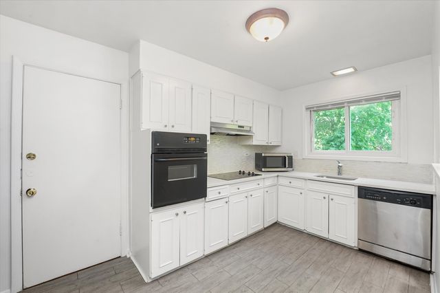 200 South Boulevard 1C, Evanston, IL 60202