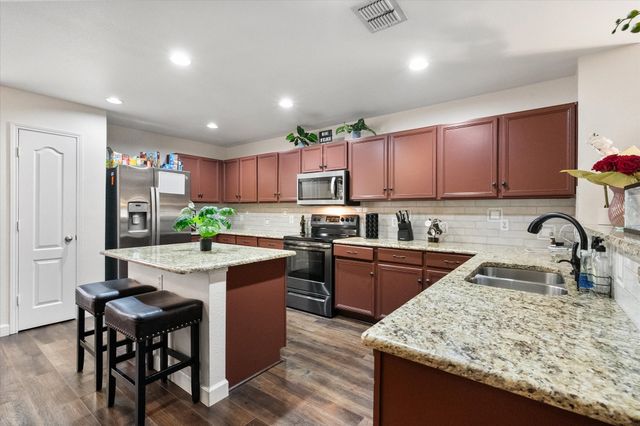 1315 Foster Street, Cedar Hill, TX 75104