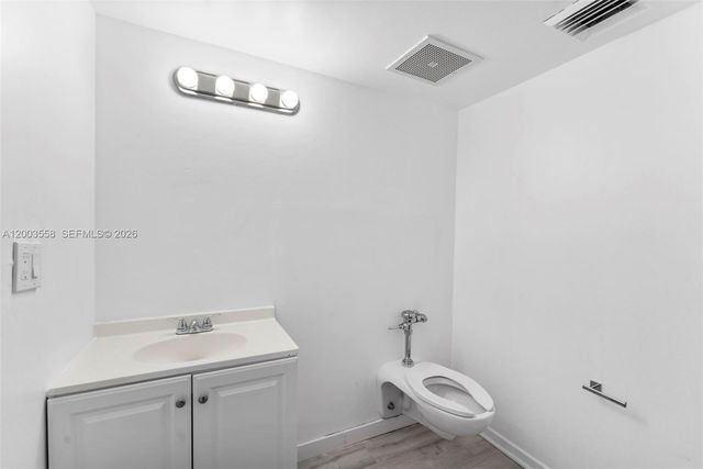 3449 NE 1st Ave 108, Miami, FL 33137