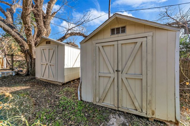 2721 Janice Lane, Fort Worth, TX 76112