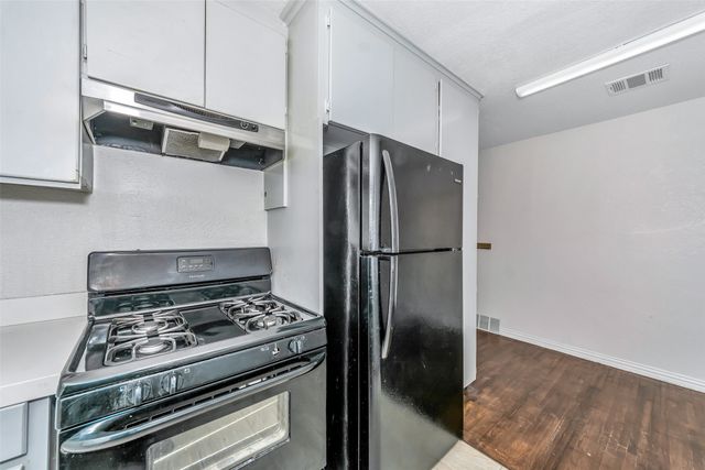 2721 Janice Lane, Fort Worth, TX 76112