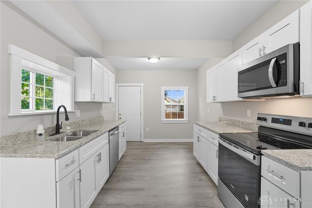 210 N Oakley Avenue, Columbus, OH 43204