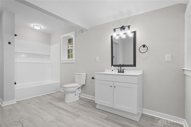 210 N Oakley Avenue, Columbus, OH 43204