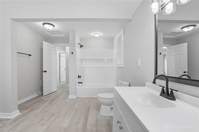 210 N Oakley Avenue, Columbus, OH 43204