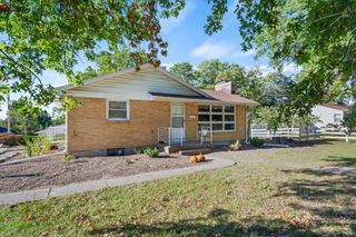 2705 BROWN STATION RD, Columbia, MO 65202