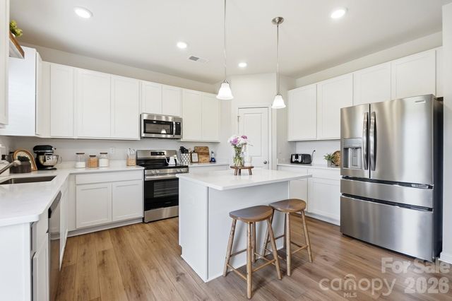 6023 Busch Way, Midland, NC 28107