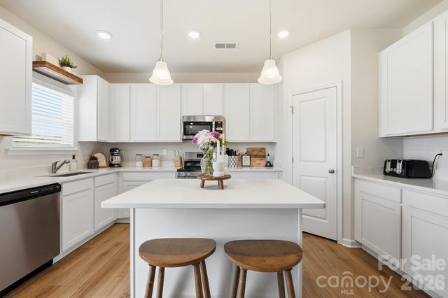 6023 Busch Way, Midland, NC 28107