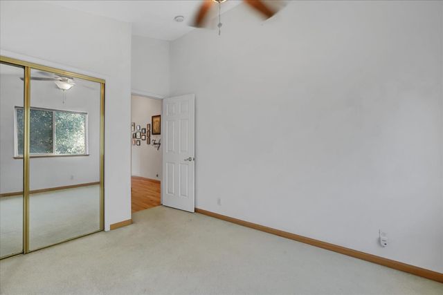 15900 Dry Creek Ln, Grass Valley, CA 95949