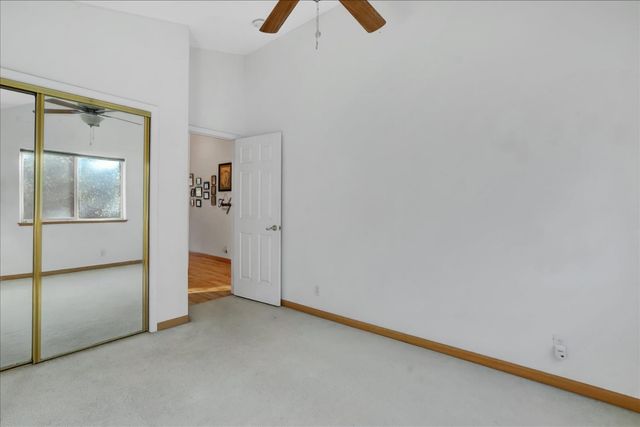 15900 Dry Creek Ln, Grass Valley, CA 95949