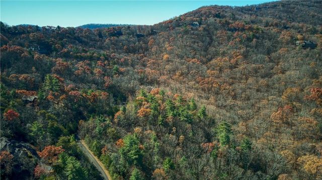 5566 Red Fox Lane, Jasper, GA 30143