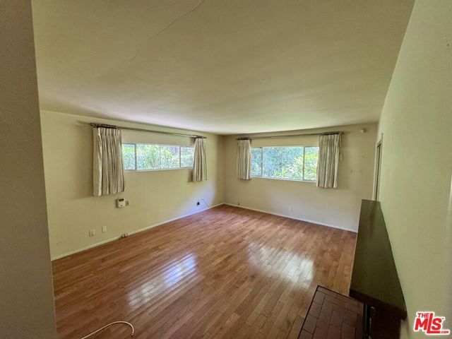 1546 San Ysidro Drive, Beverly Hills, CA 90210