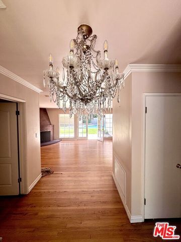 1546 San Ysidro Drive, Beverly Hills, CA 90210