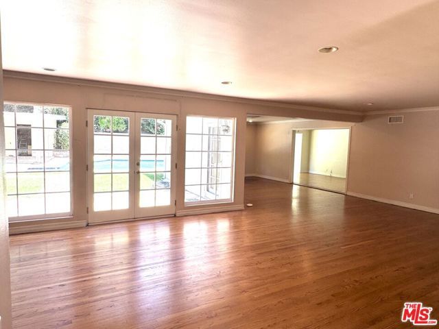 1546 San Ysidro Drive, Beverly Hills, CA 90210