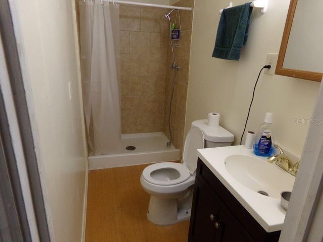 1821 SE 6TH AVENUE, Gainesville, FL 32641