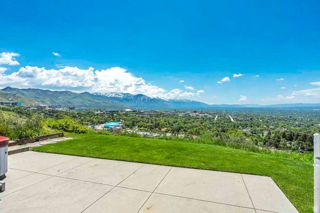 1232 E CHANDLER CIR, Salt Lake City, UT 84103