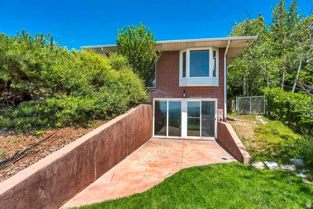 1232 E CHANDLER CIR, Salt Lake City, UT 84103