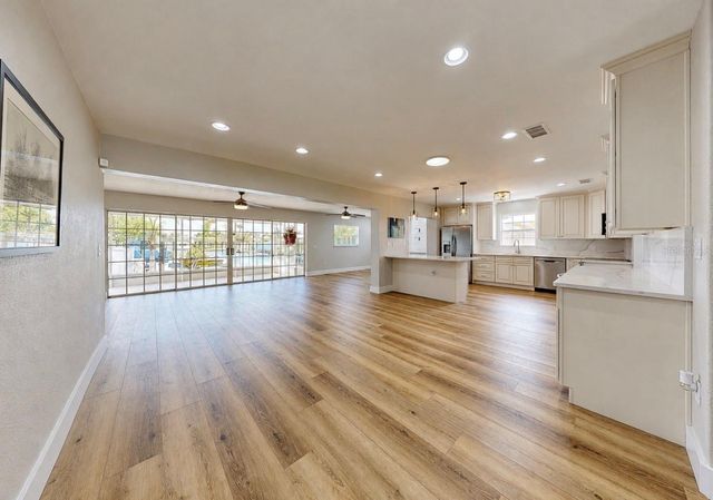 6513 ABACO DRIVE, Apollo Beach, FL 33572