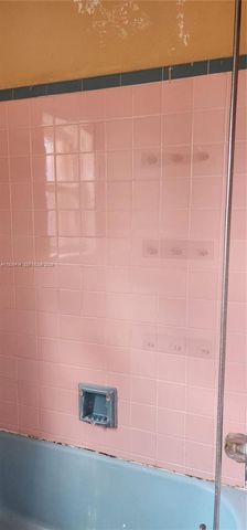 5428 NW 13th Ave, Miami, FL 33142