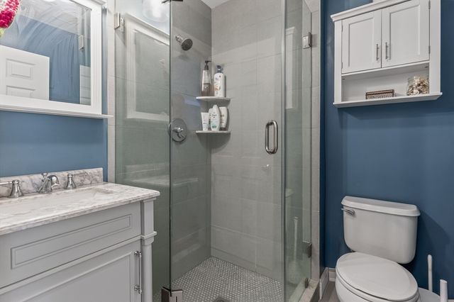 17-B Bonair St 17B, Somerville, MA 02145