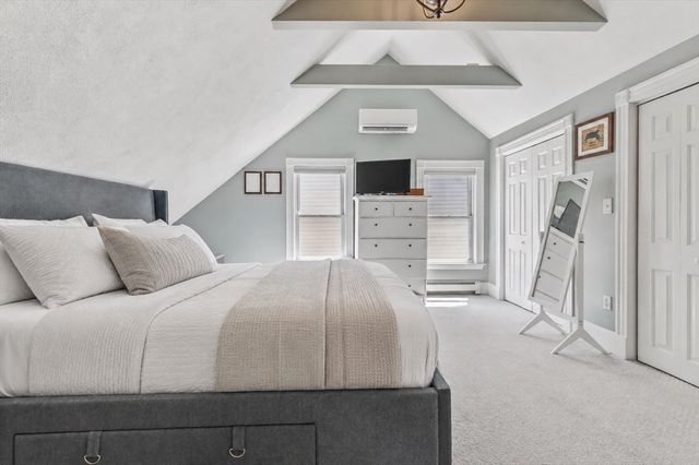 17-B Bonair St 17B, Somerville, MA 02145