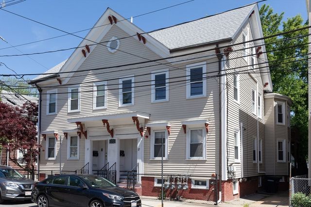 17-B Bonair St 17B, Somerville, MA 02145