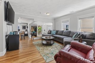 17-B Bonair St 17B, Somerville, MA 02145