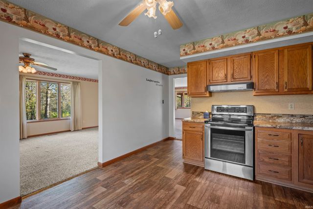 6709 N Goshen Road, Huntington, IN 46750