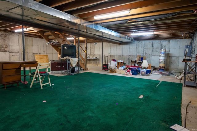 6709 N Goshen Road, Huntington, IN 46750