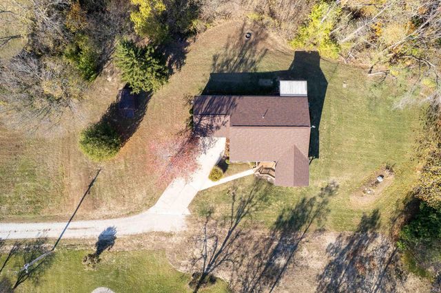 6709 N Goshen Road, Huntington, IN 46750